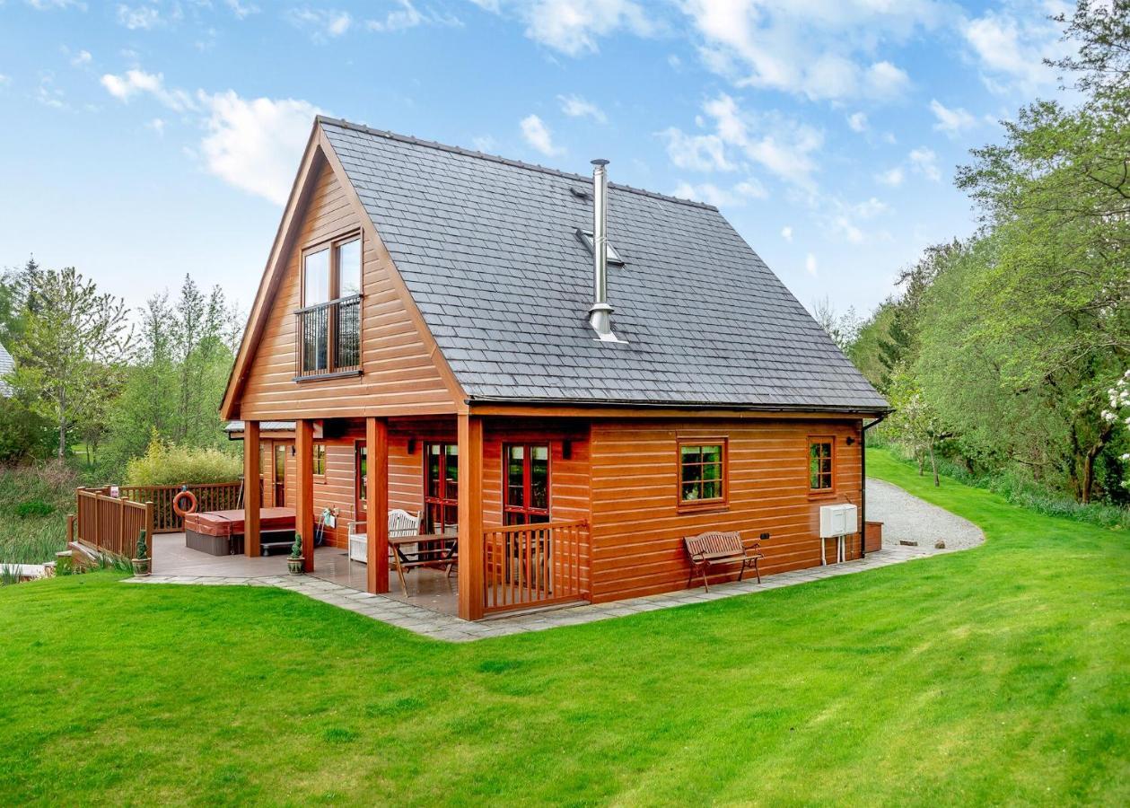 Anglesey Lakeside Lodges Менай-Бридж Экстерьер фото