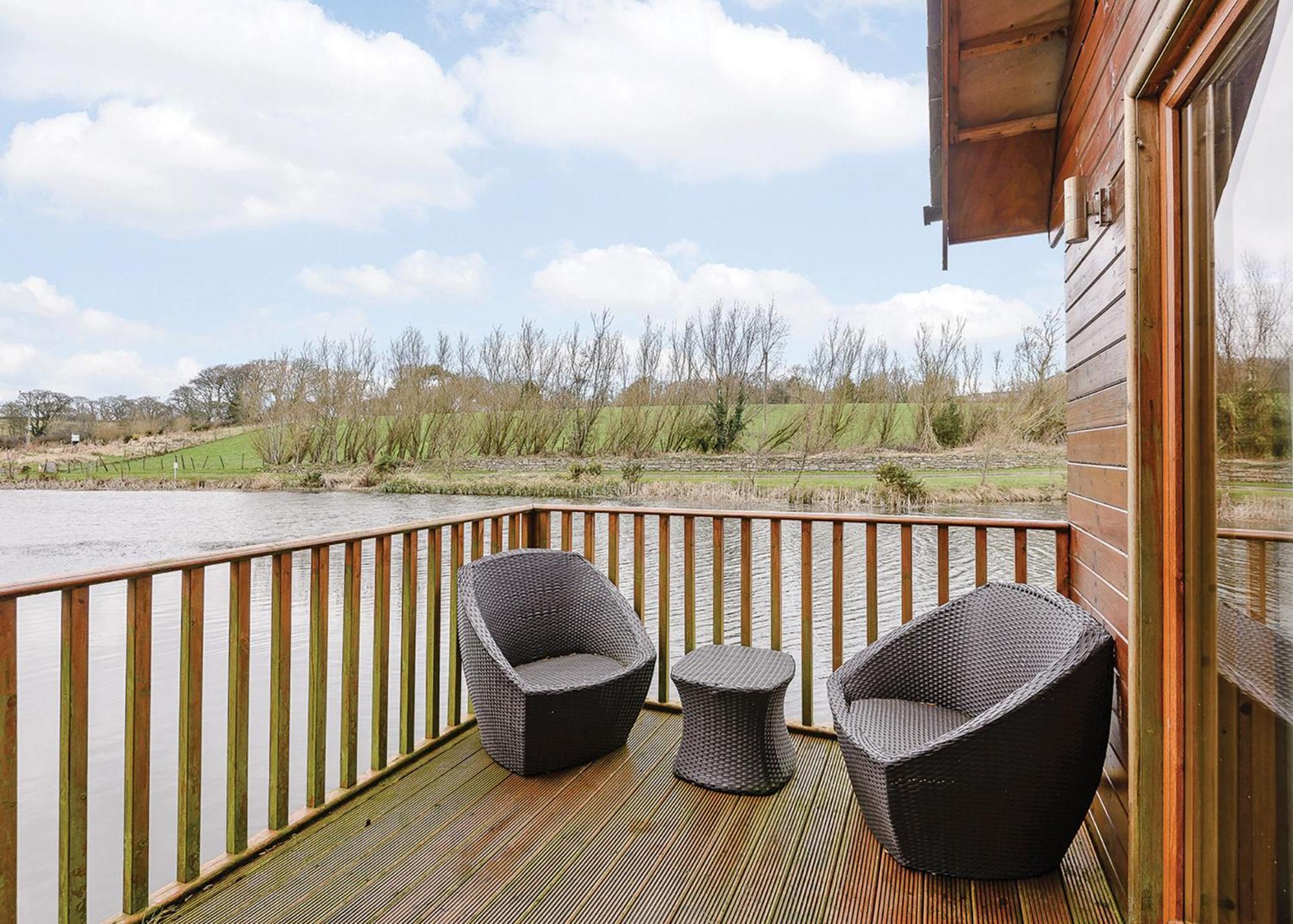 Anglesey Lakeside Lodges Менай-Бридж Номер фото