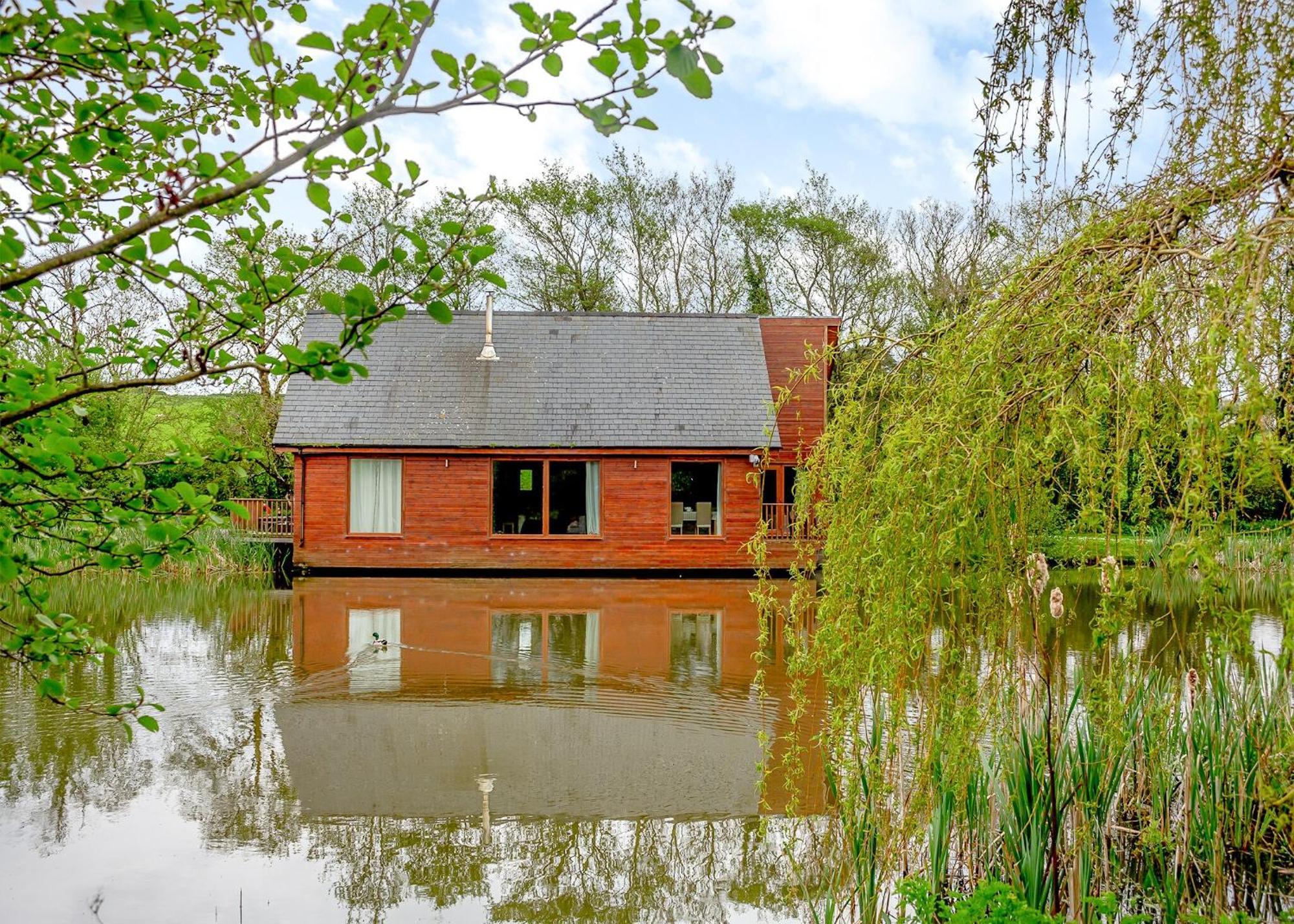 Anglesey Lakeside Lodges Менай-Бридж Номер фото