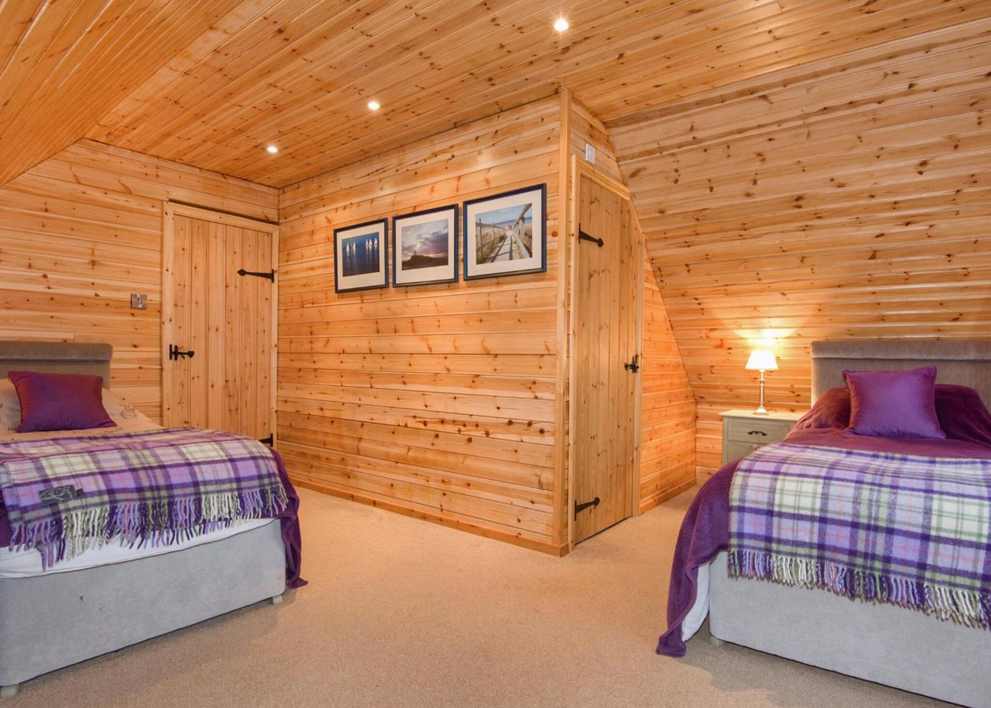 Anglesey Lakeside Lodges Менай-Бридж Номер фото