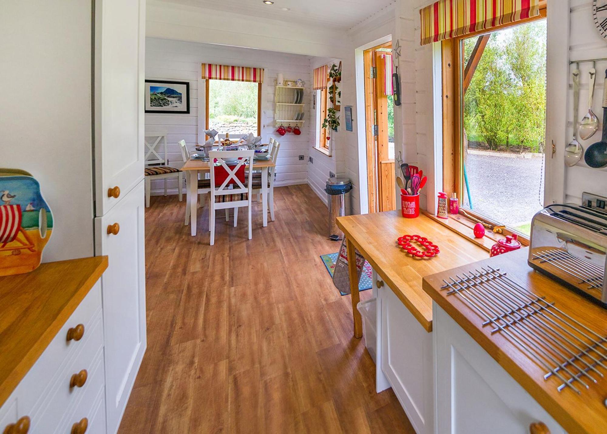 Anglesey Lakeside Lodges Менай-Бридж Номер фото