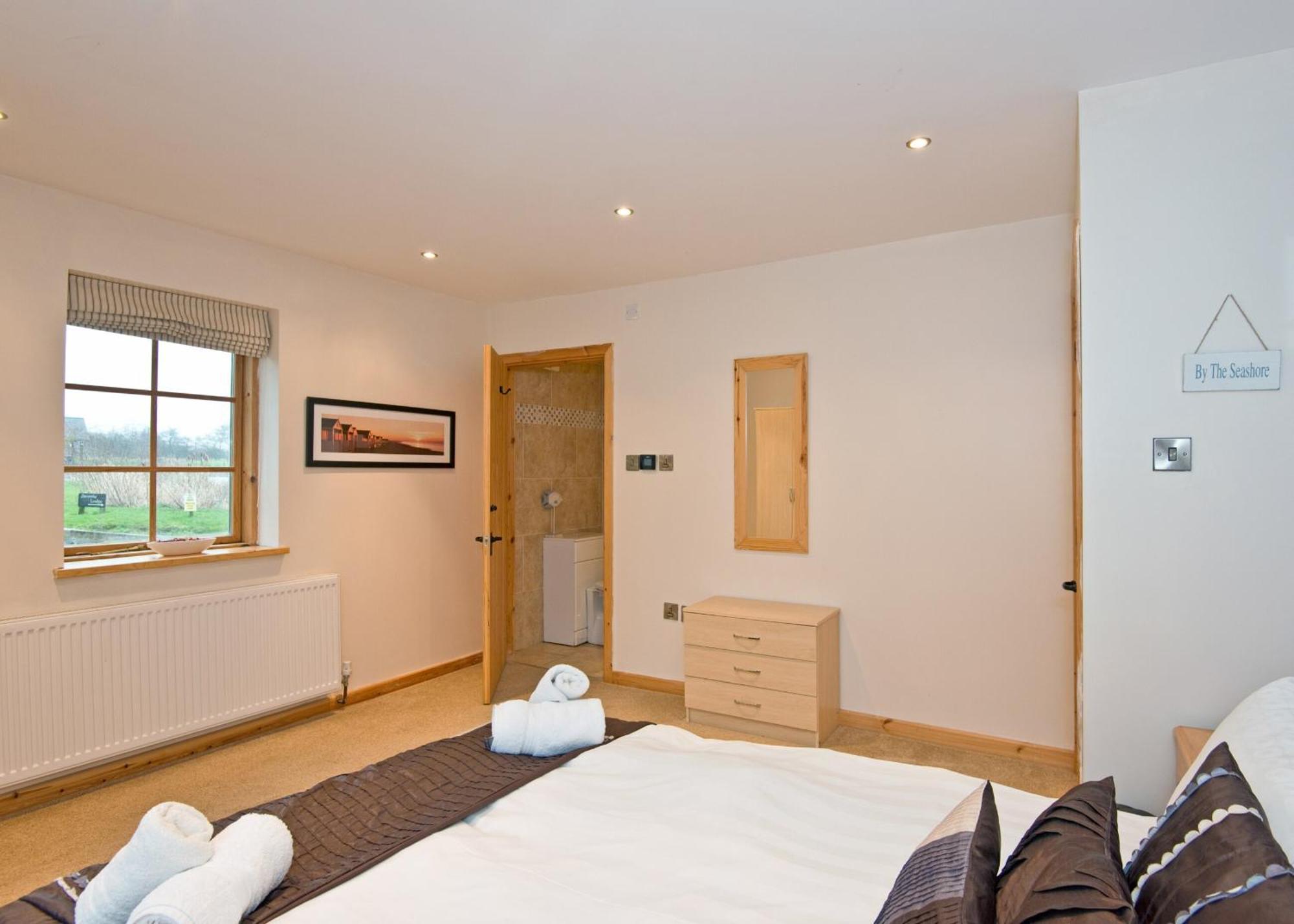 Anglesey Lakeside Lodges Менай-Бридж Номер фото