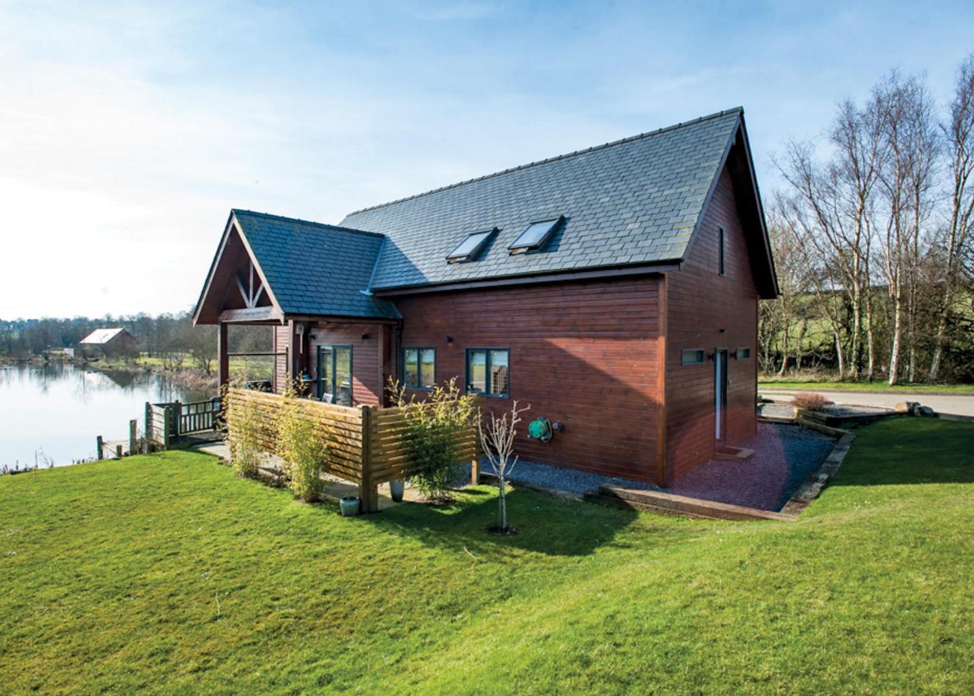 Anglesey Lakeside Lodges Менай-Бридж Экстерьер фото